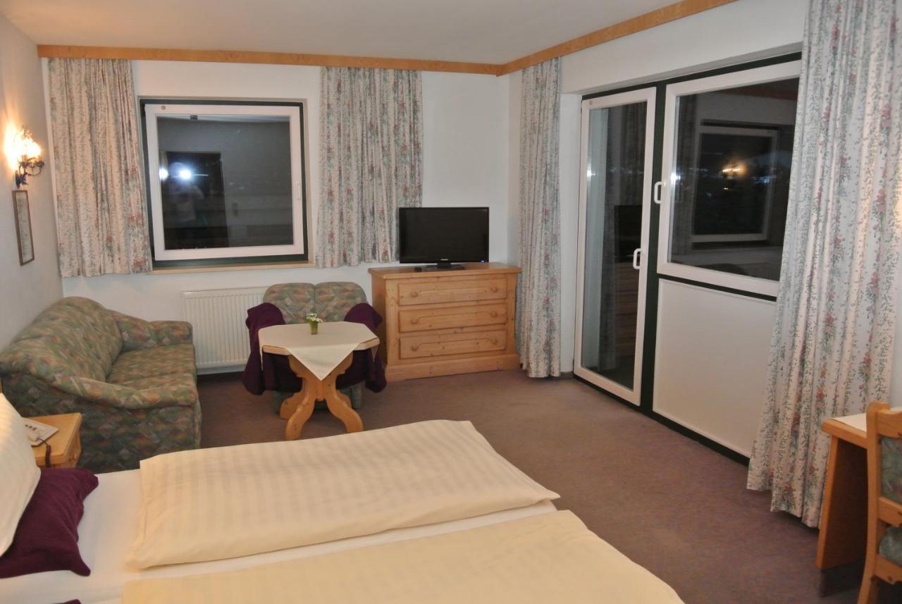 Hotel Gruberhof Innsbruck Igls B&B Szoba fotó