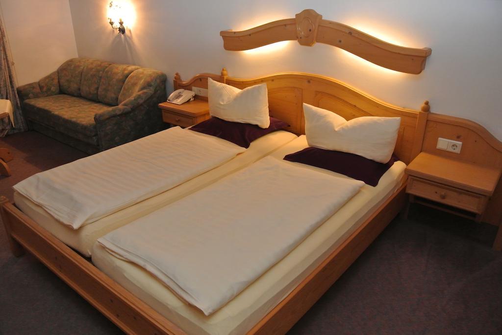 Hotel Gruberhof Innsbruck Igls B&B Kültér fotó